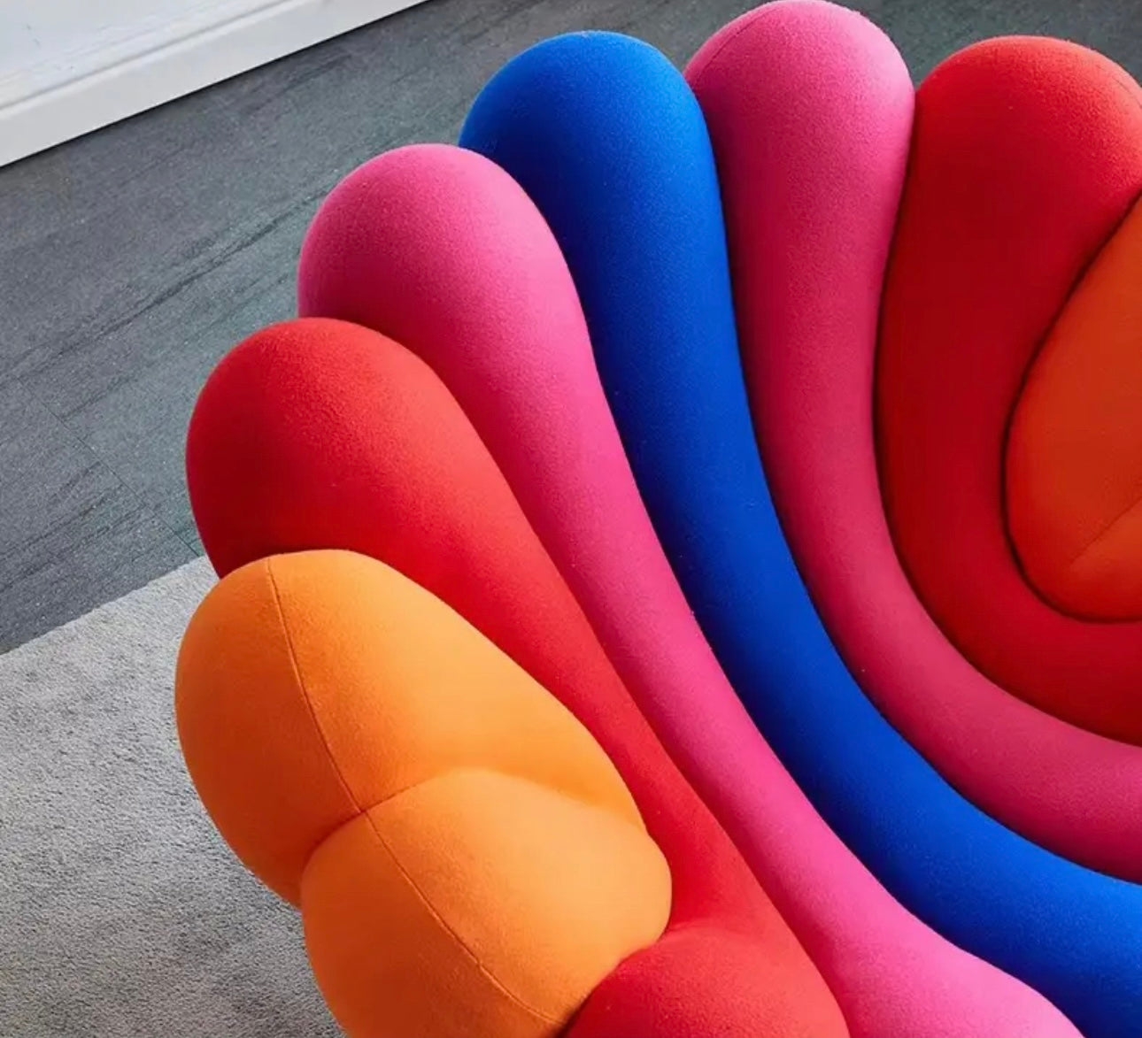 Full Body Comfortable Chairs
