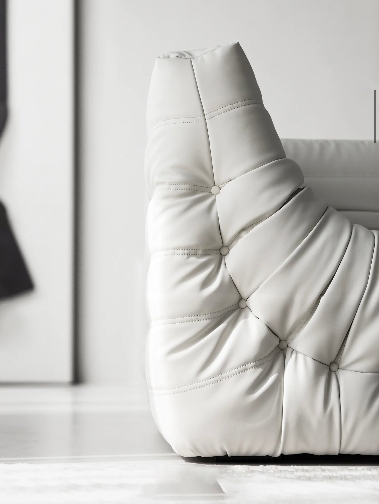 Ultra-Modern Lovseat