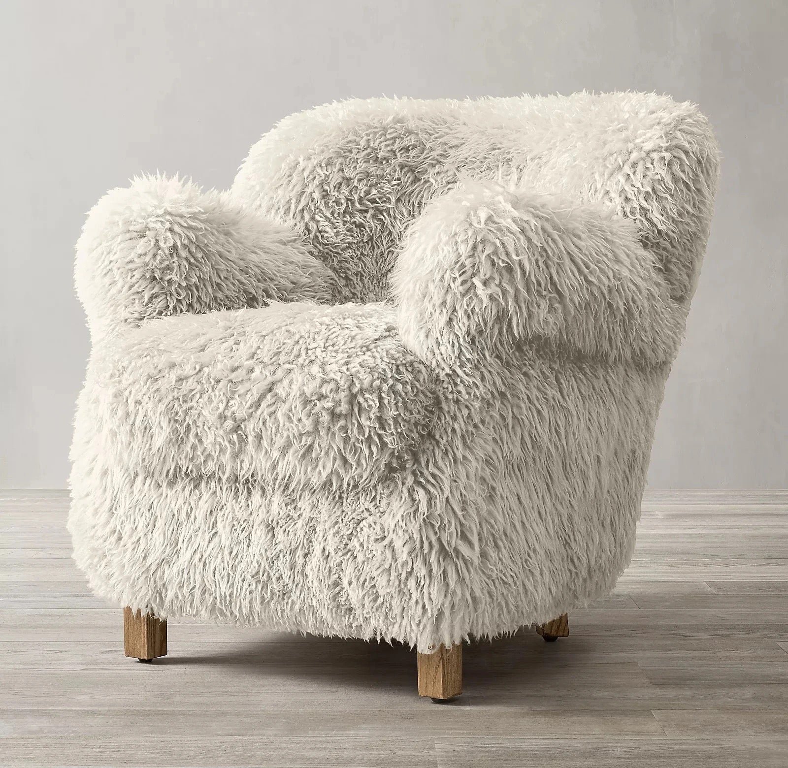 Oakwood Fluffy Single Sofa