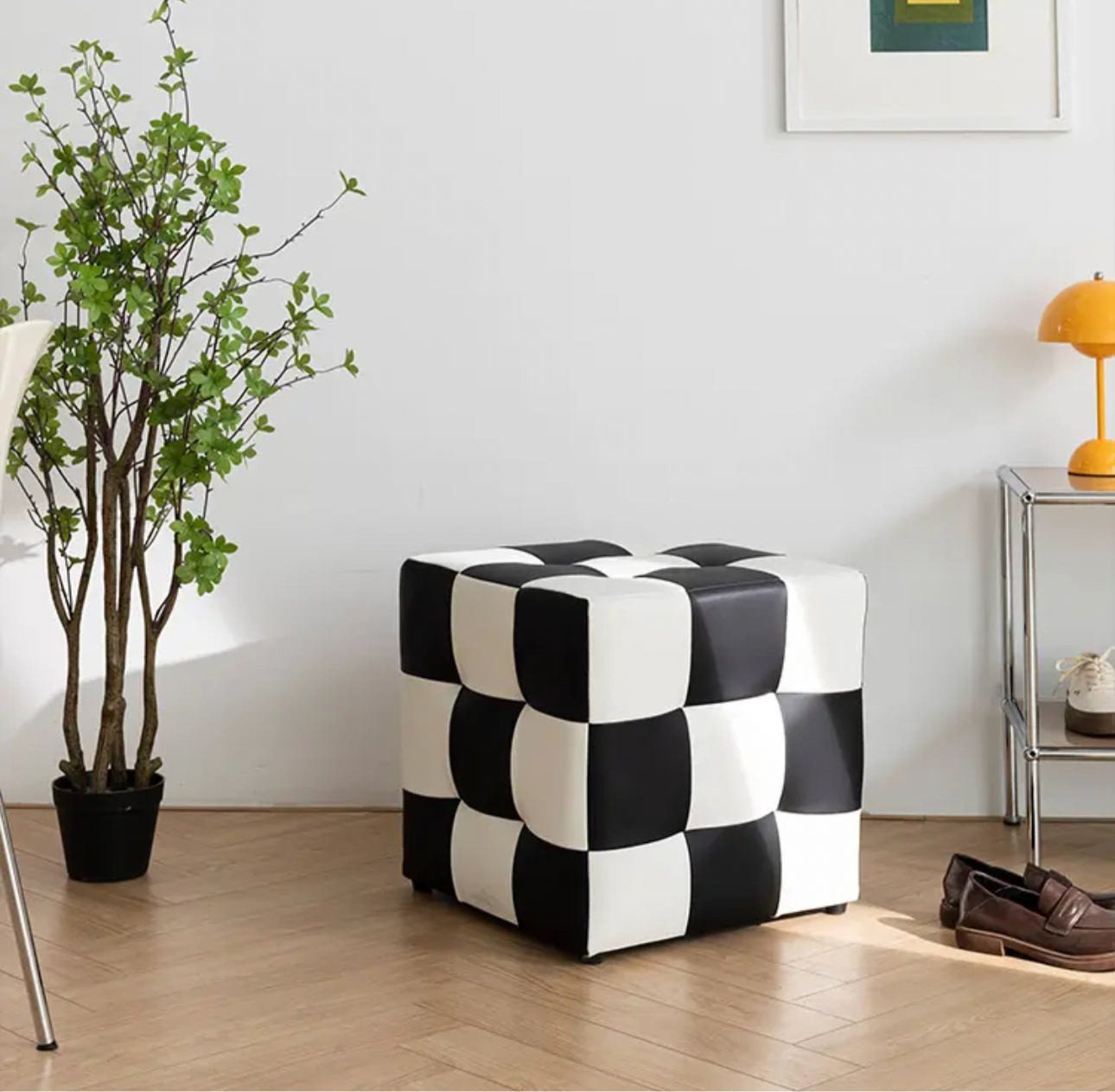 Checkered Entrance Stool