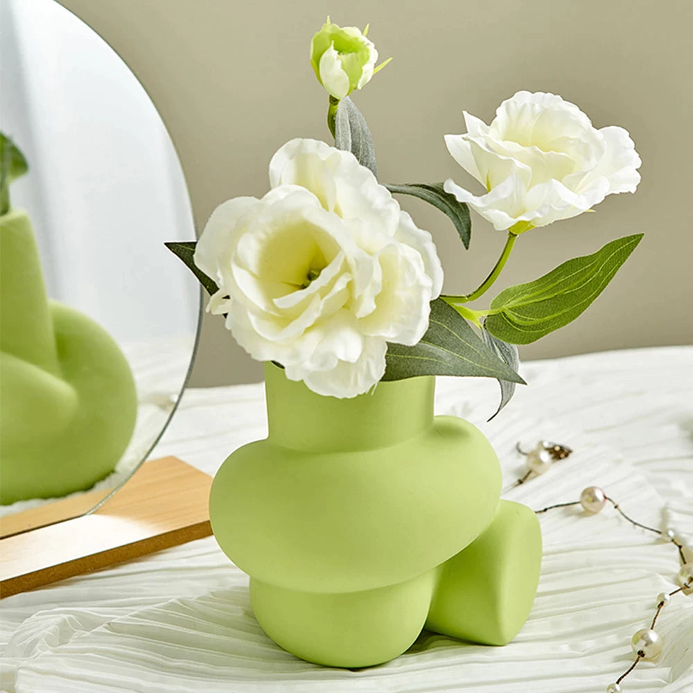 Modern Knot Vase